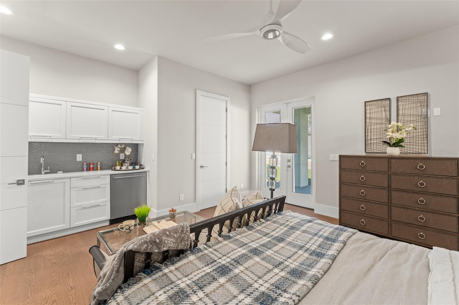 G5096247 Property Photo