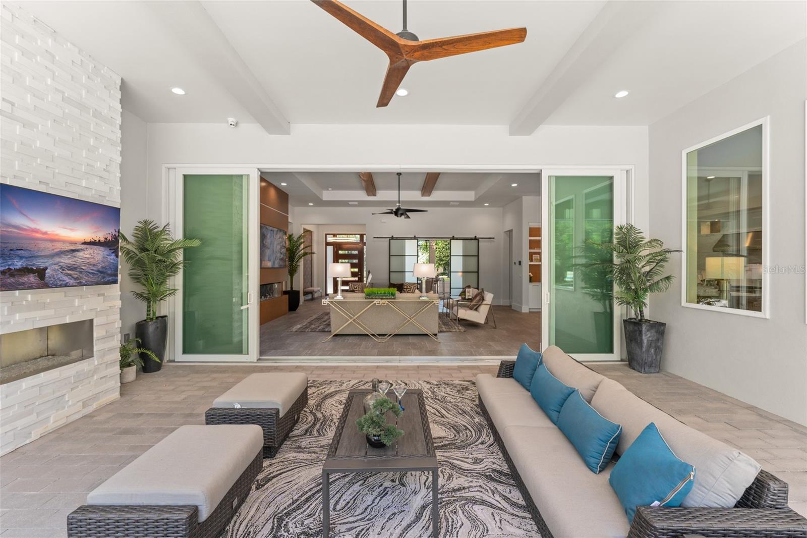 G5096247 Property Photo