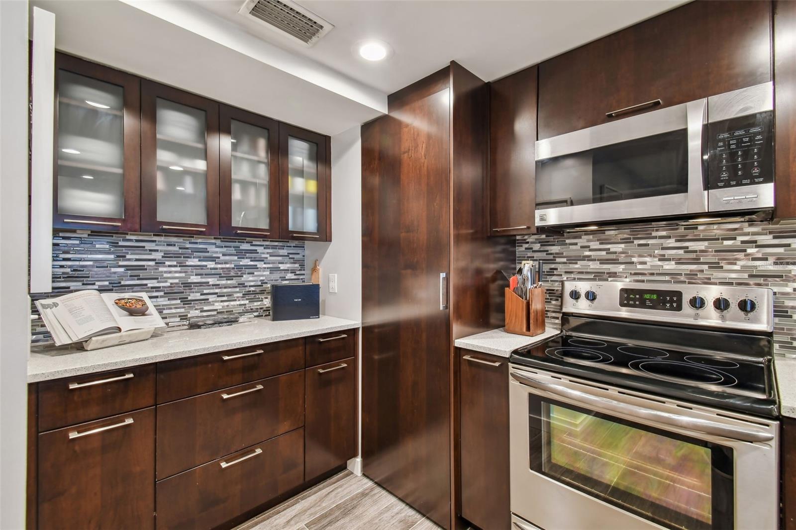 4141 BAYSHORE BLVD #402, TAMPA, FL, 33611