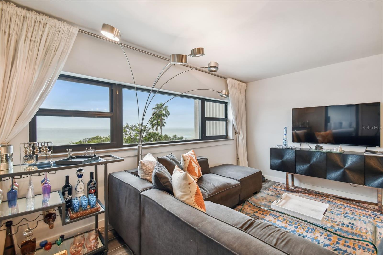 4141 BAYSHORE BLVD #402, TAMPA, FL, 33611