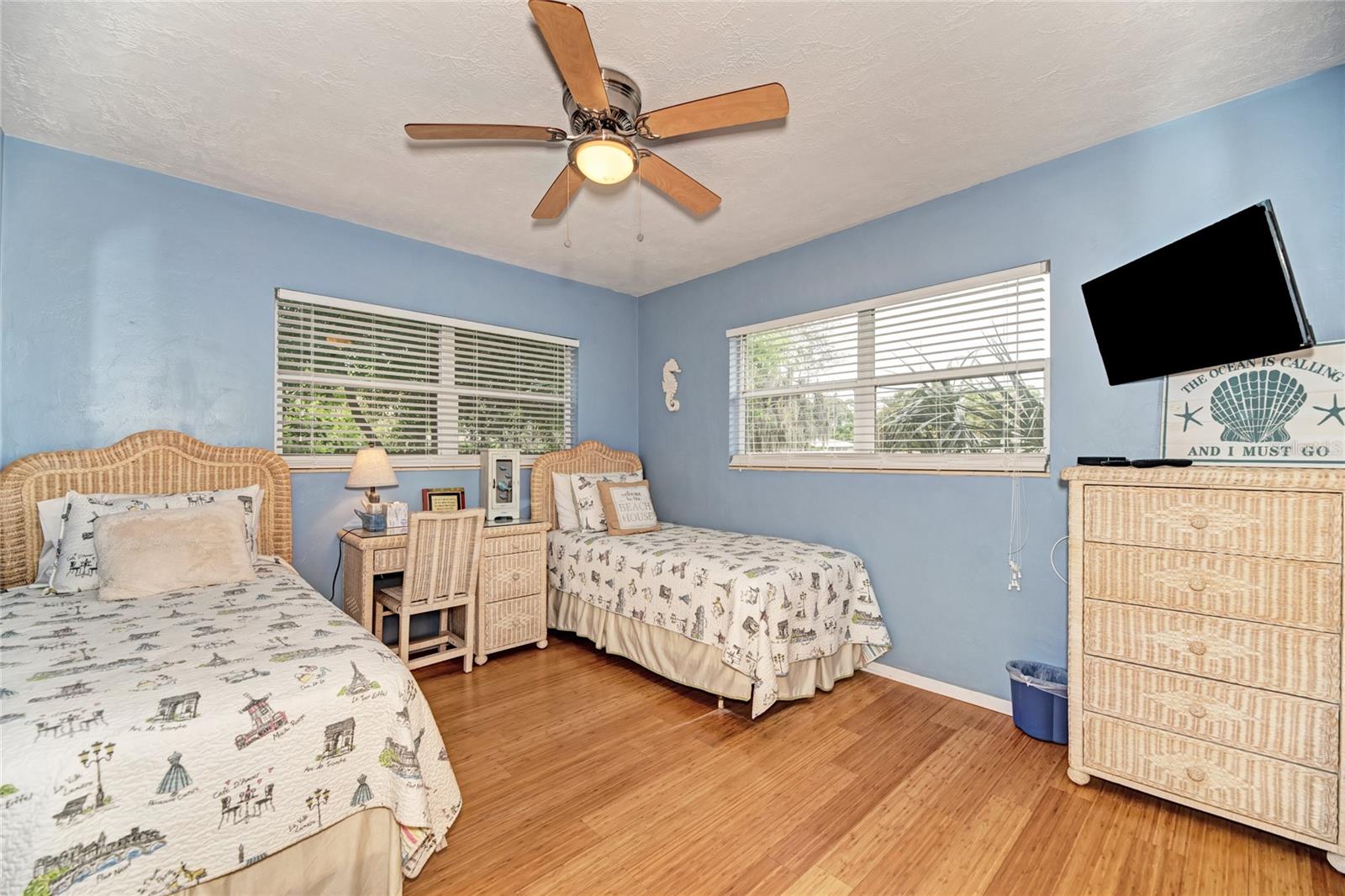 A4650239 Property Photo