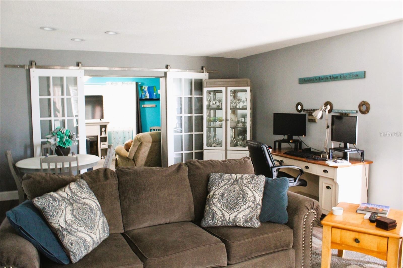 2561 BLACKWOOD CIR, CLEARWATER, FL, 33763