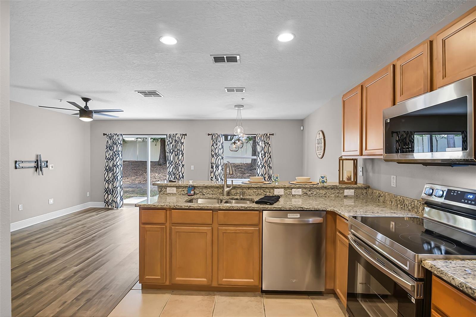 207 STERLING SPRINGS LN, ALTAMONTE SPRINGS, FL, 32714