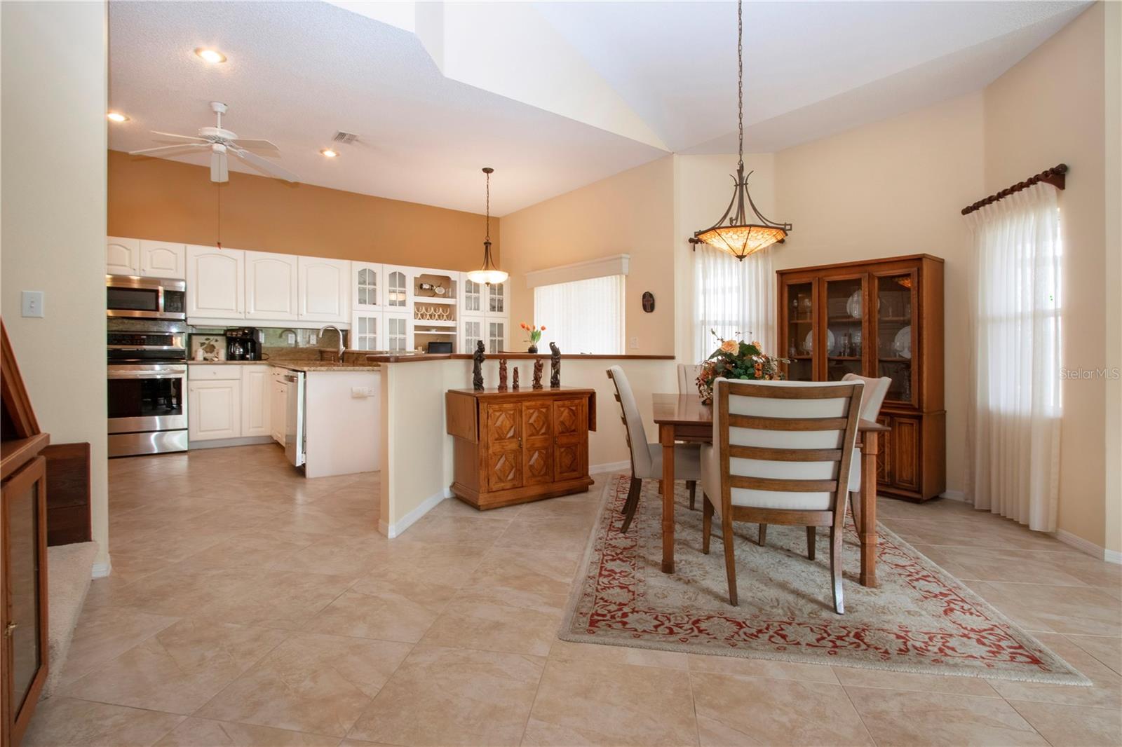 542 PRINCETON GREENS CT #21, SUN CITY CENTER, FL, 33573