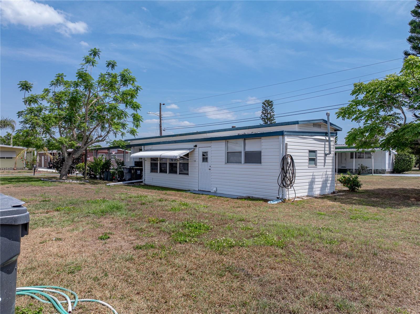 TB8378550 Property Photo