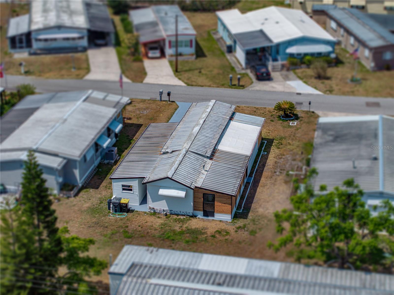 TB8378550 Property Photo