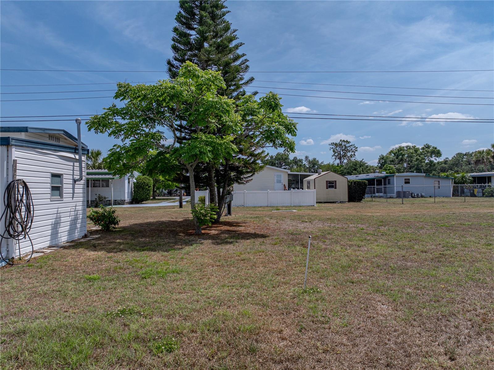 TB8378550 Property Photo