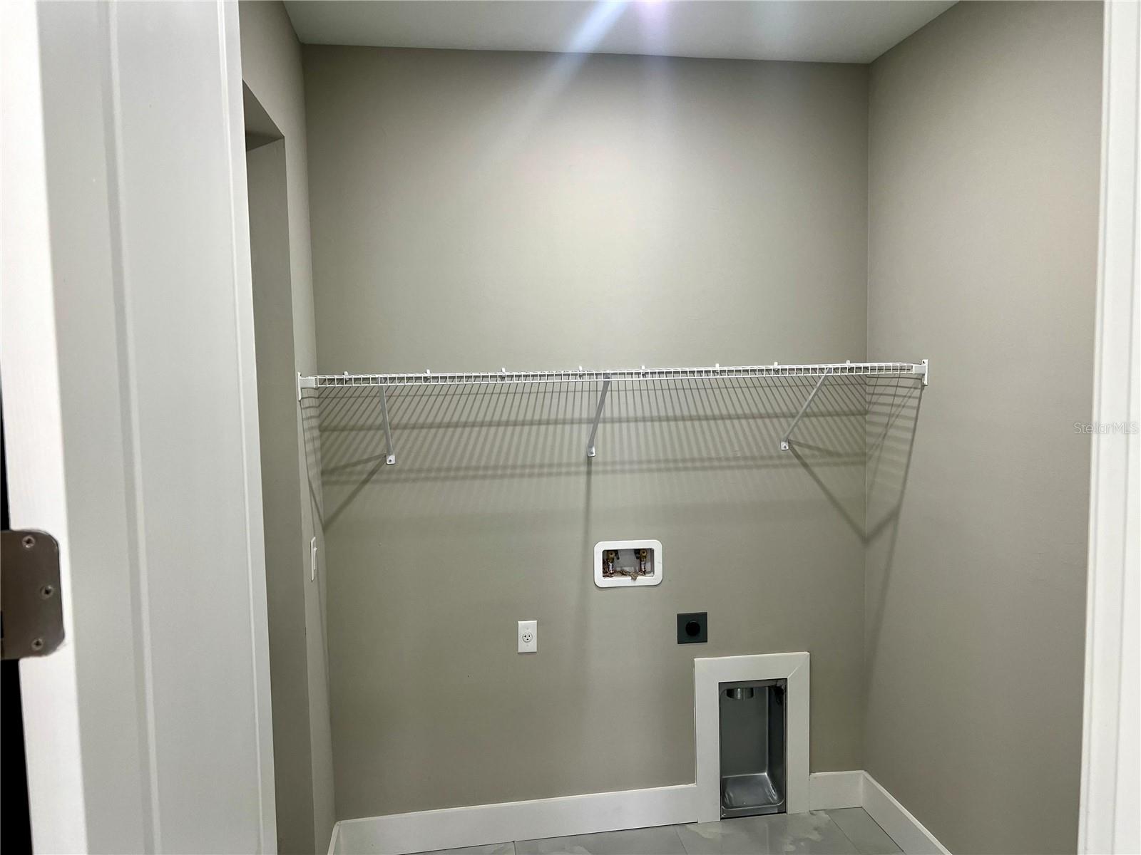 902 MILWAUKEE BLVD, LEHIGH ACRES, FL, 33974