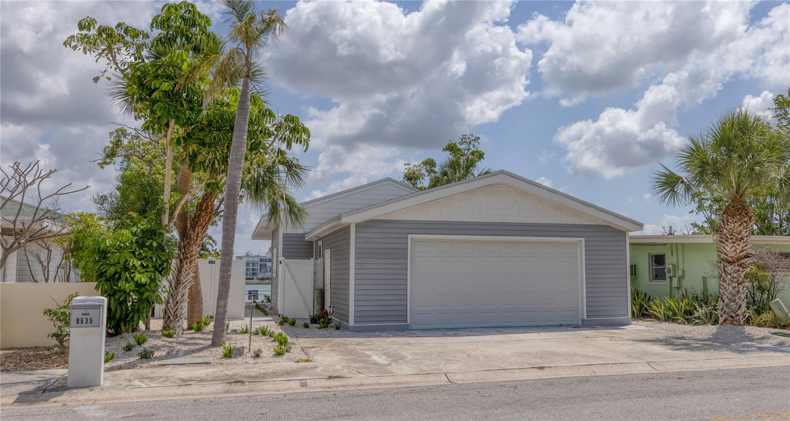 8635 BOCA CIEGA DR, ST PETE BEACH, FL, 33706