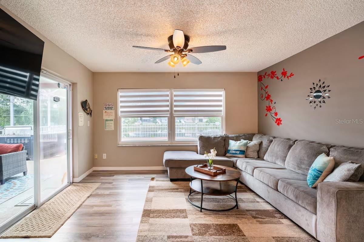 2460 BEACON GROVES BLVD, PALM HARBOR, FL, 34683