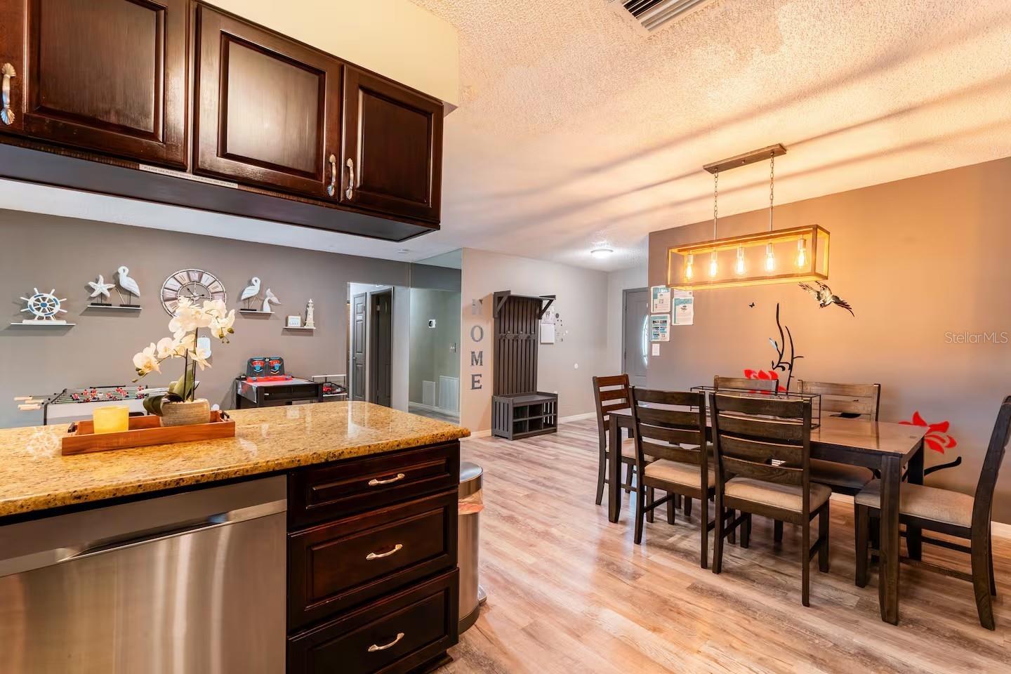 2460 BEACON GROVES BLVD, PALM HARBOR, FL, 34683