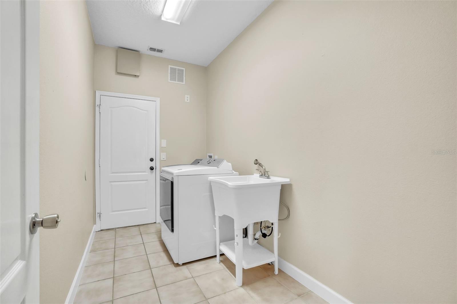 339 HAMMOCK DUNES PL, ORLANDO, FL, 32828