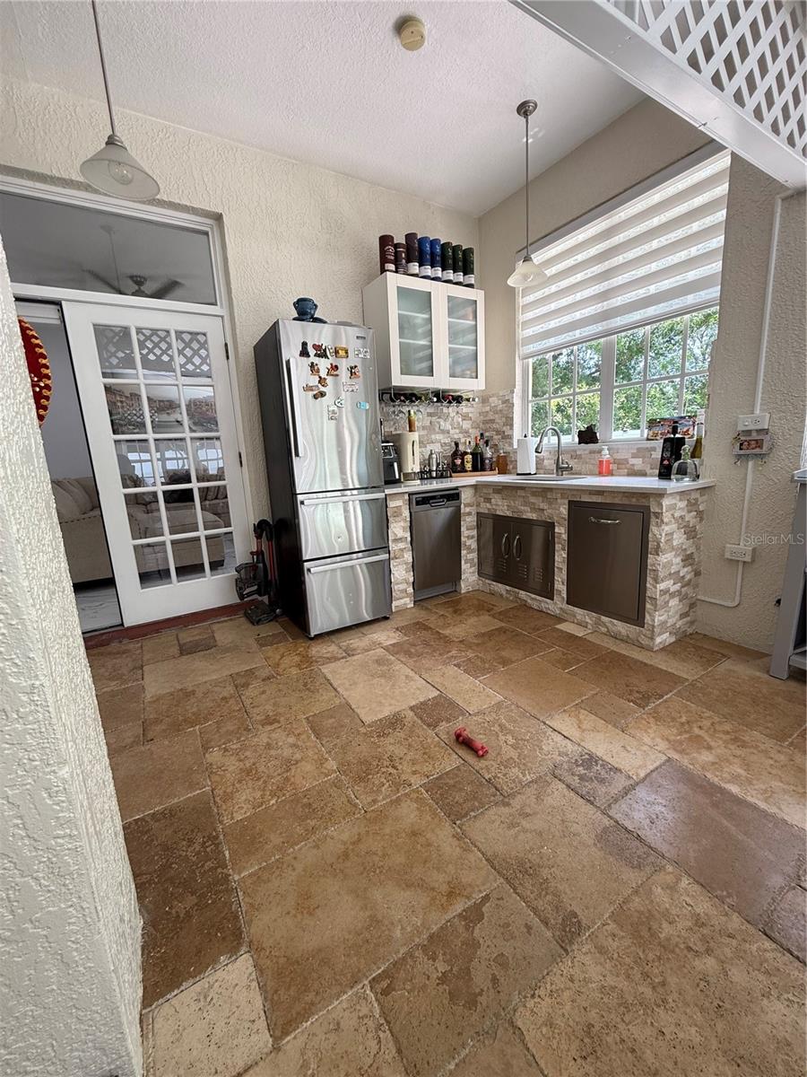 3410 MORAN RD, TAMPA, FL, 33618