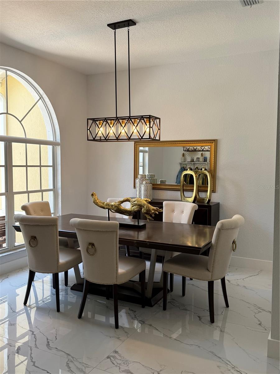 3410 MORAN RD, TAMPA, FL, 33618