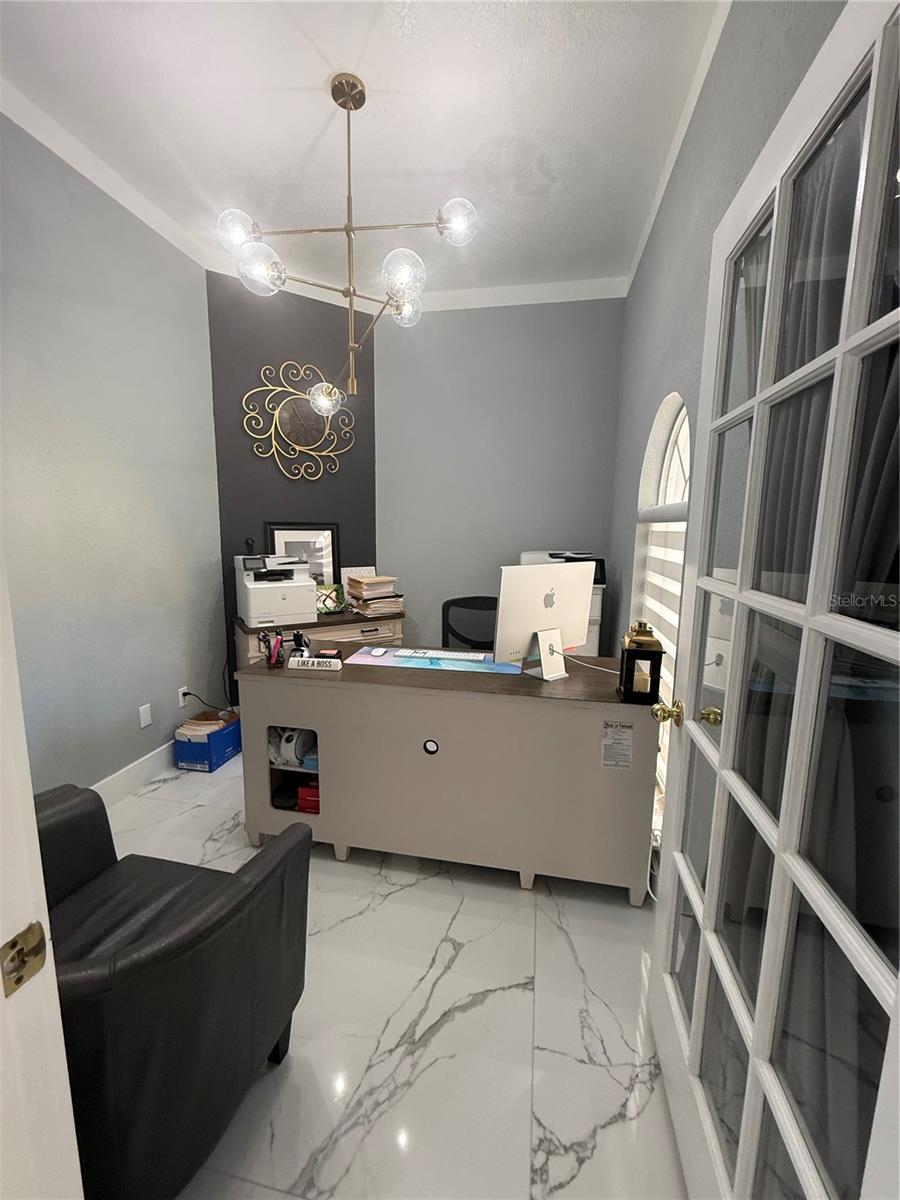 3410 MORAN RD, TAMPA, FL, 33618