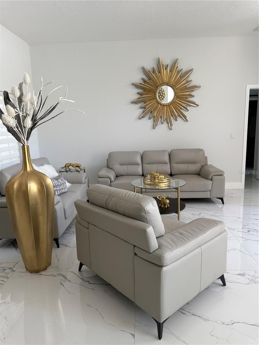 3410 MORAN RD, TAMPA, FL, 33618