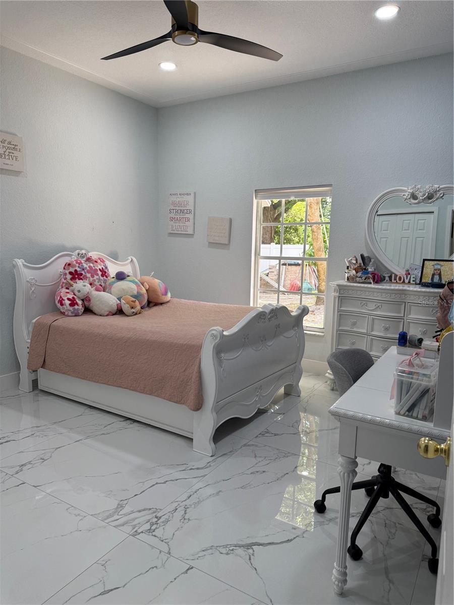 3410 MORAN RD, TAMPA, FL, 33618