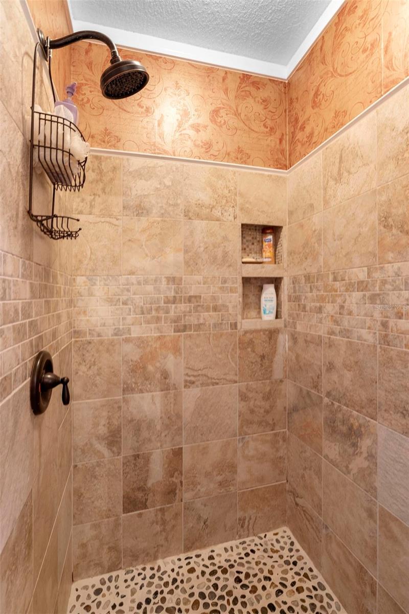 9049 SAINT ANDREWS WAY, MOUNT DORA, FL, 32757