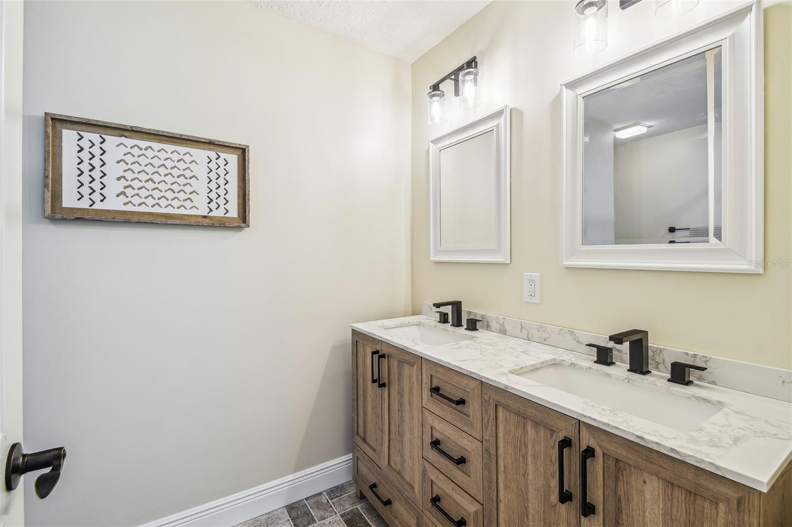 1741 N ENSIGN PT, CRYSTAL RIVER, FL, 34429