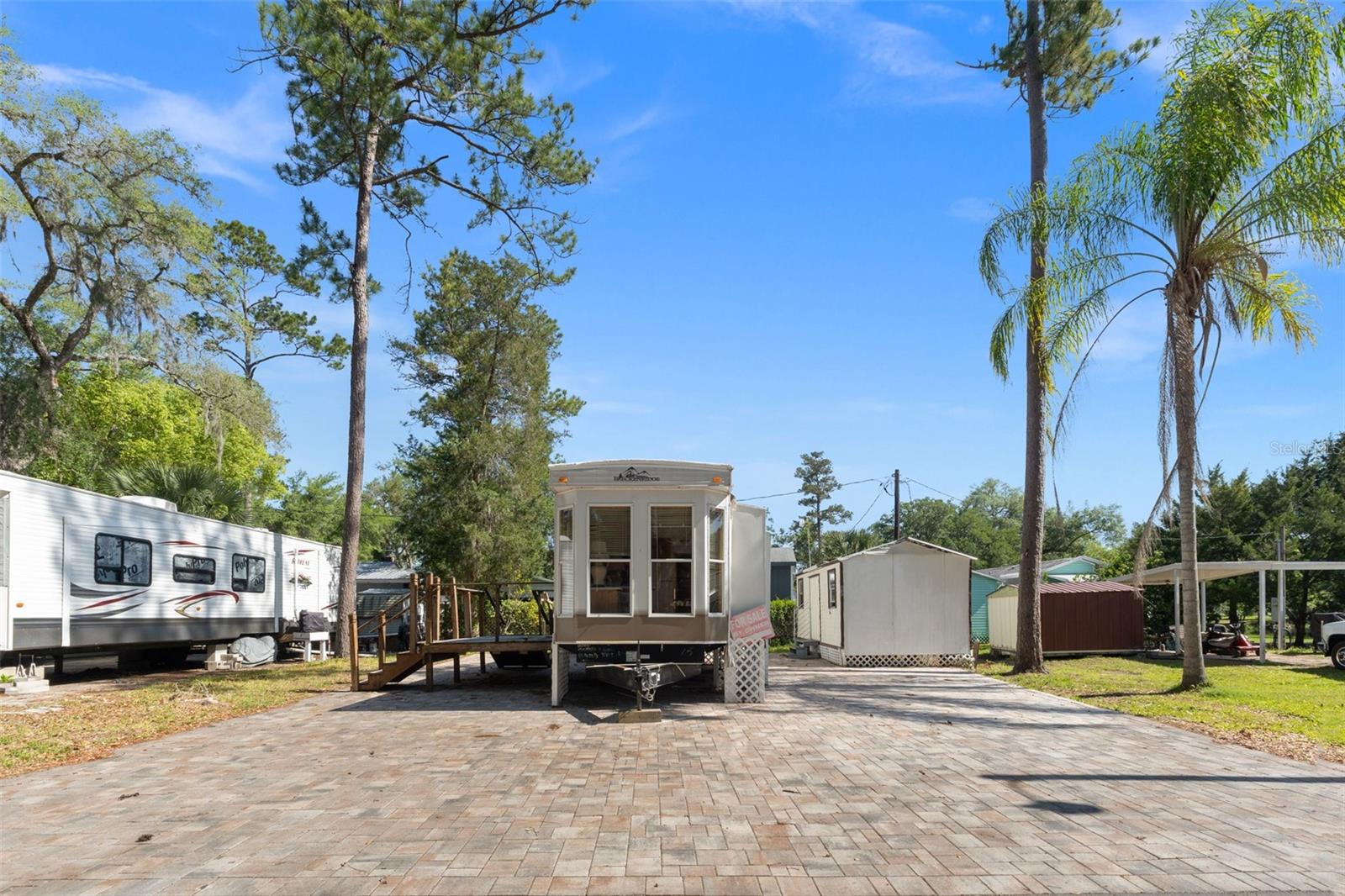 TB8378635 Property Photo