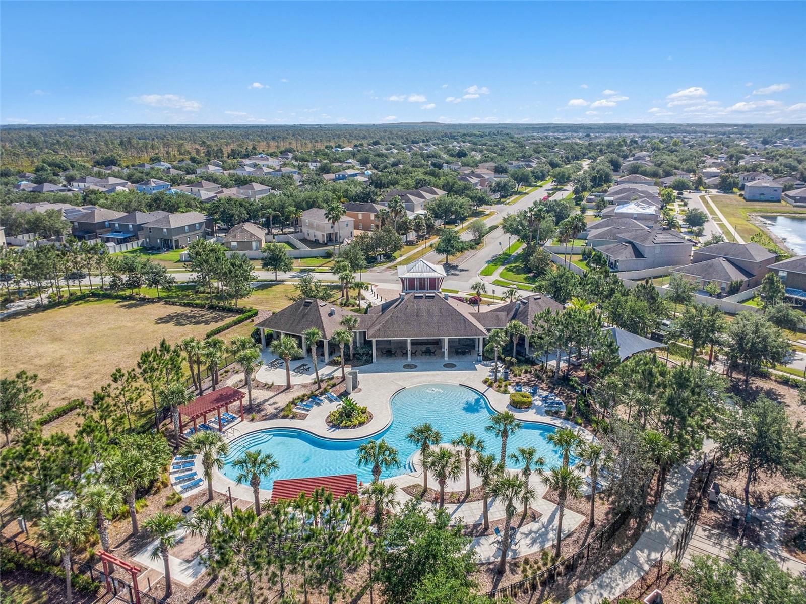 15306 BROAD BRUSH DR, SUN CITY CENTER, FL, 33573