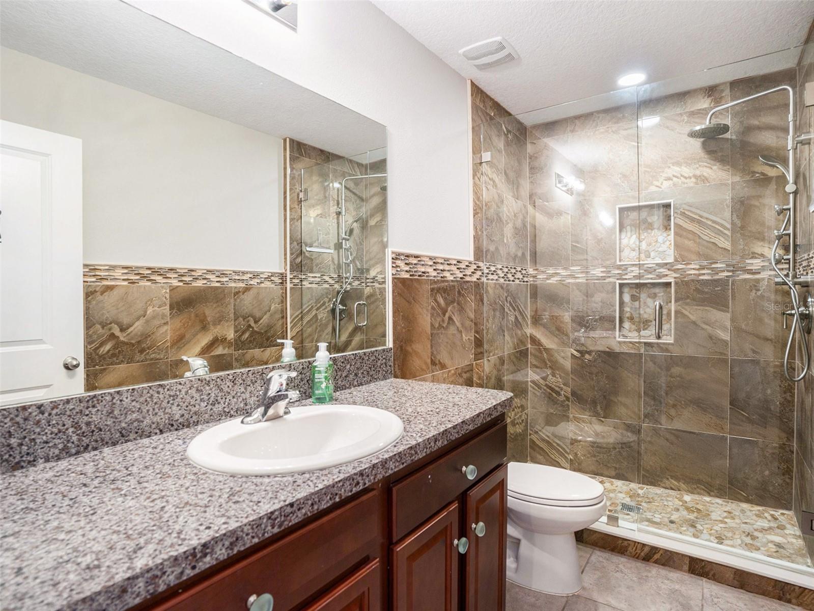 15306 BROAD BRUSH DR, SUN CITY CENTER, FL, 33573