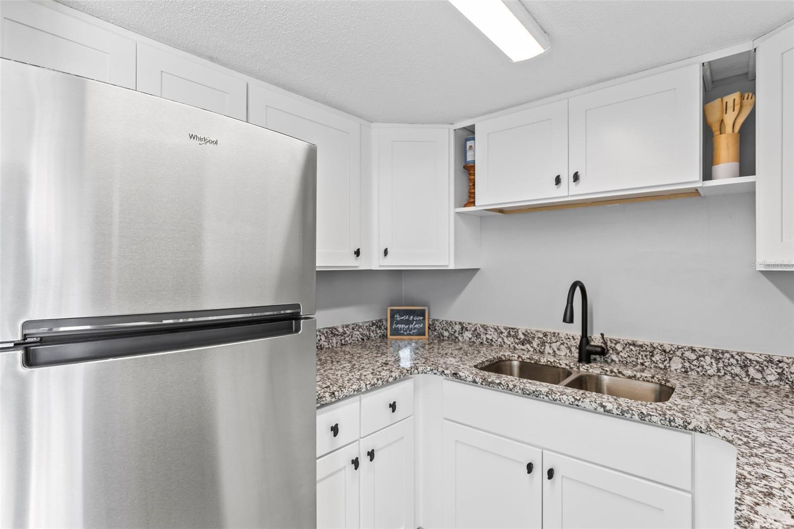 1600 S PALMETTO AVE #105, SOUTH DAYTONA, FL, 32119