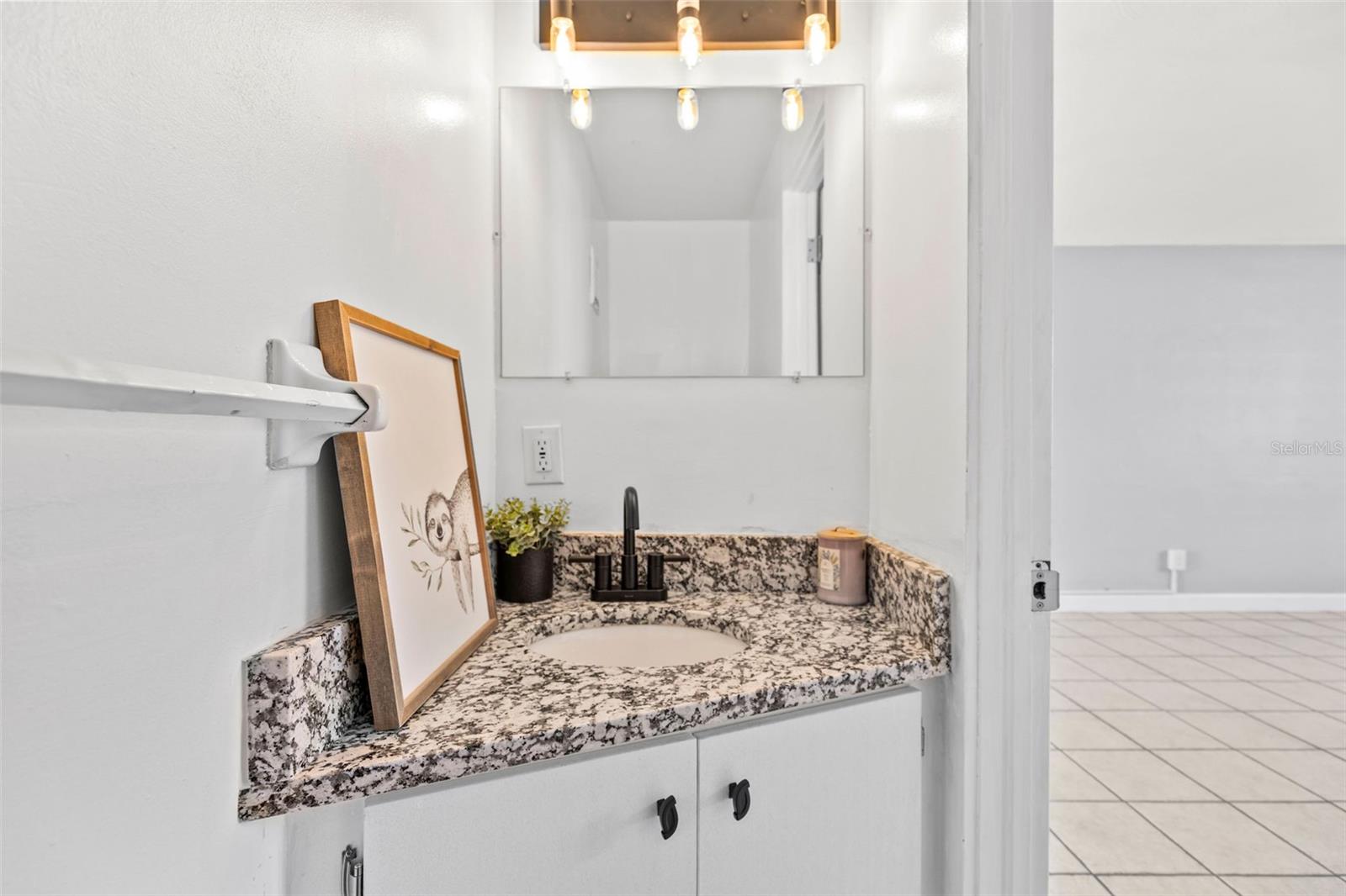 1600 S PALMETTO AVE #105, SOUTH DAYTONA, FL, 32119