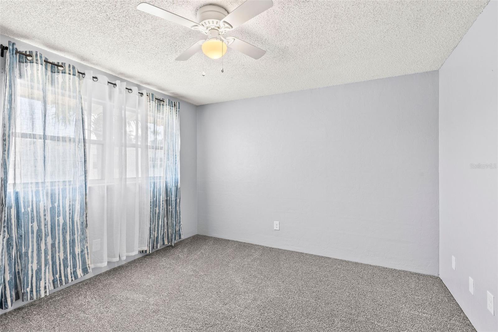 1600 S PALMETTO AVE #105, SOUTH DAYTONA, FL, 32119