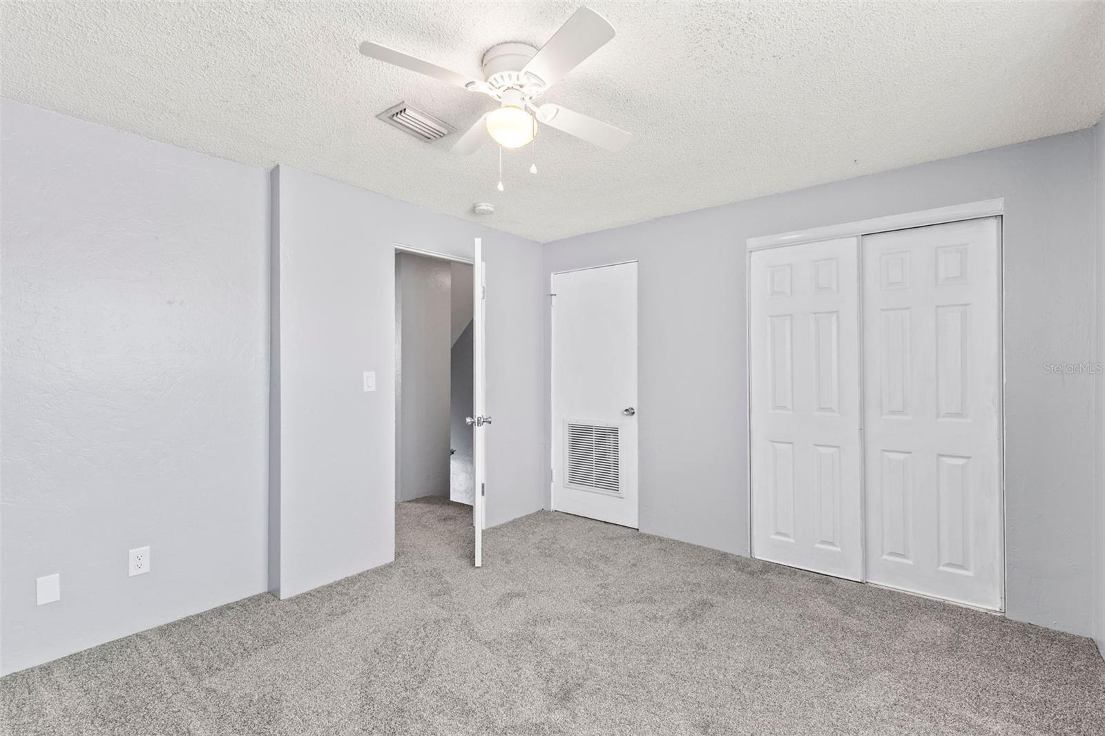 1600 S PALMETTO AVE #105, SOUTH DAYTONA, FL, 32119