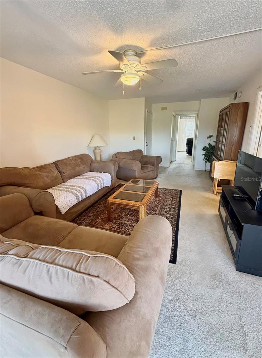 225 COUNTRY CLUB DR #A207, LARGO, FL, 33771