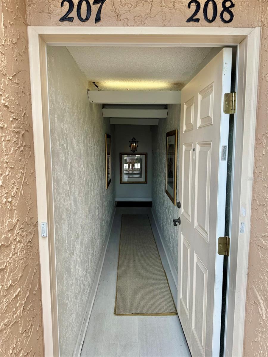 225 COUNTRY CLUB DR #A207, LARGO, FL, 33771