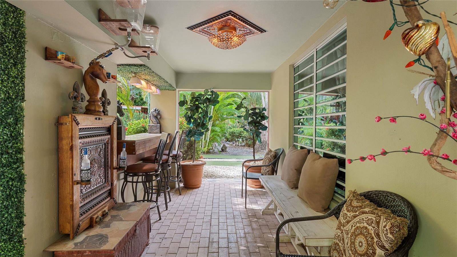 PR9113234 Property Photo