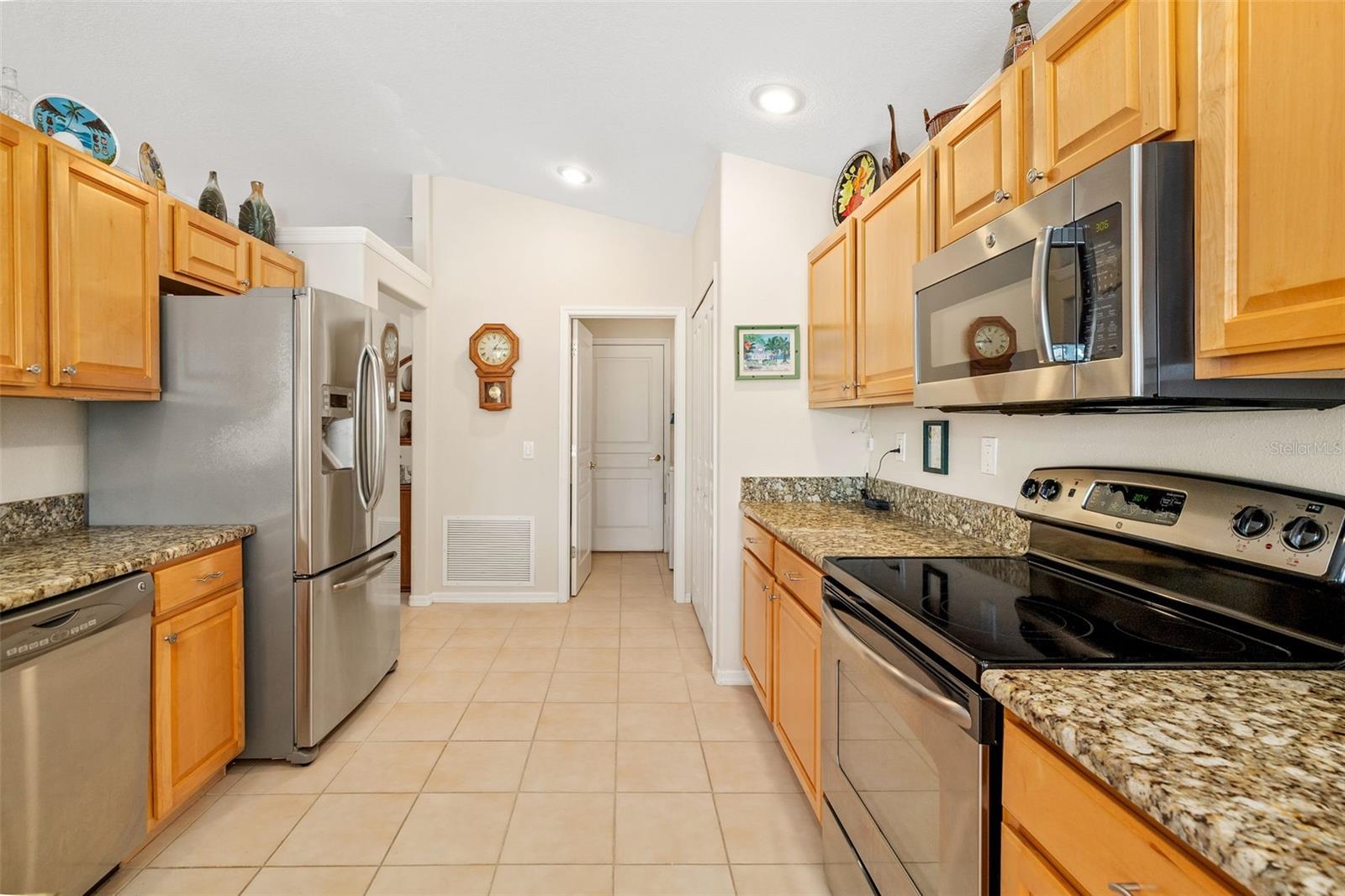 128 BRAEMAR AVE, VENICE, FL, 34293