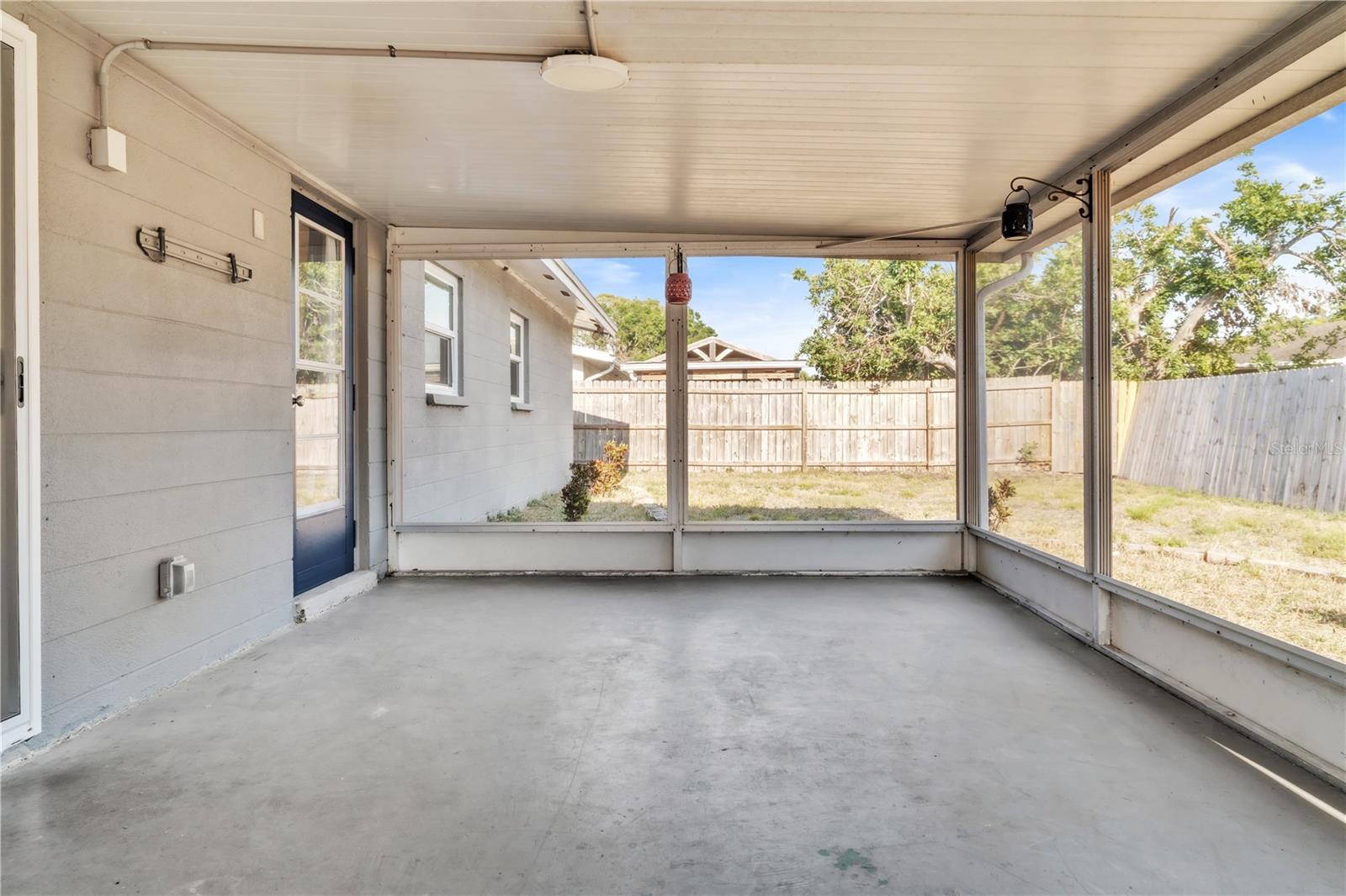 2705 20TH AVENUE DR W, BRADENTON, FL, 34205