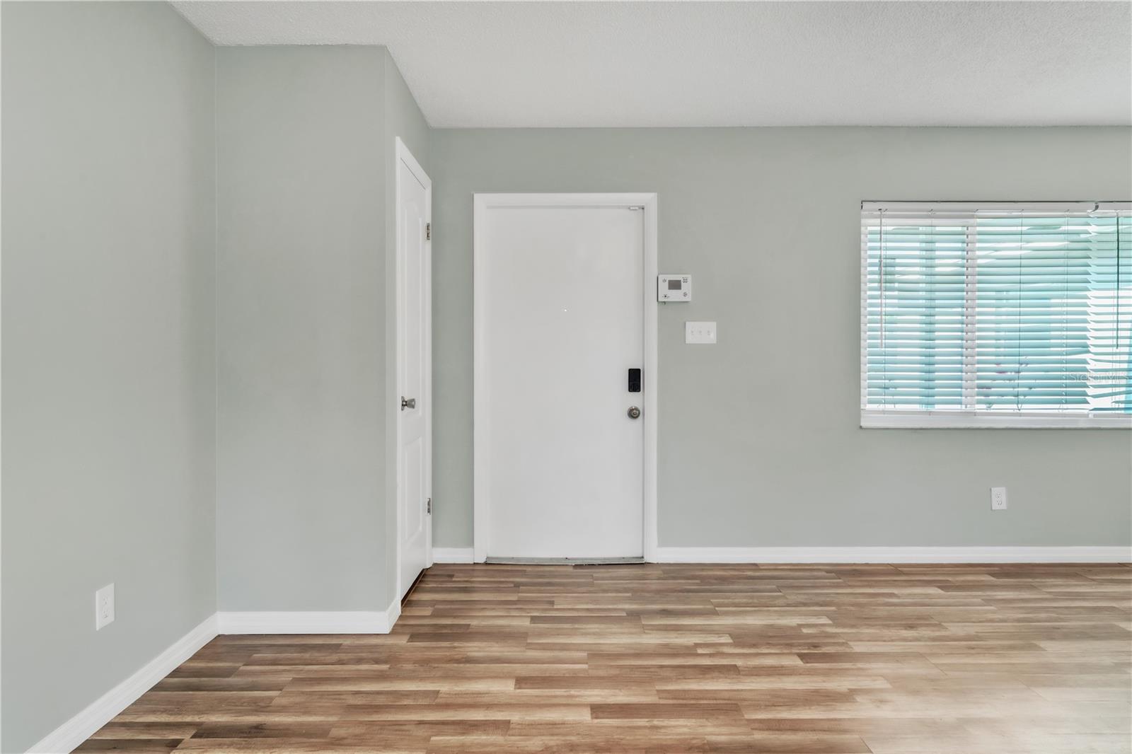 2705 20TH AVENUE DR W, BRADENTON, FL, 34205