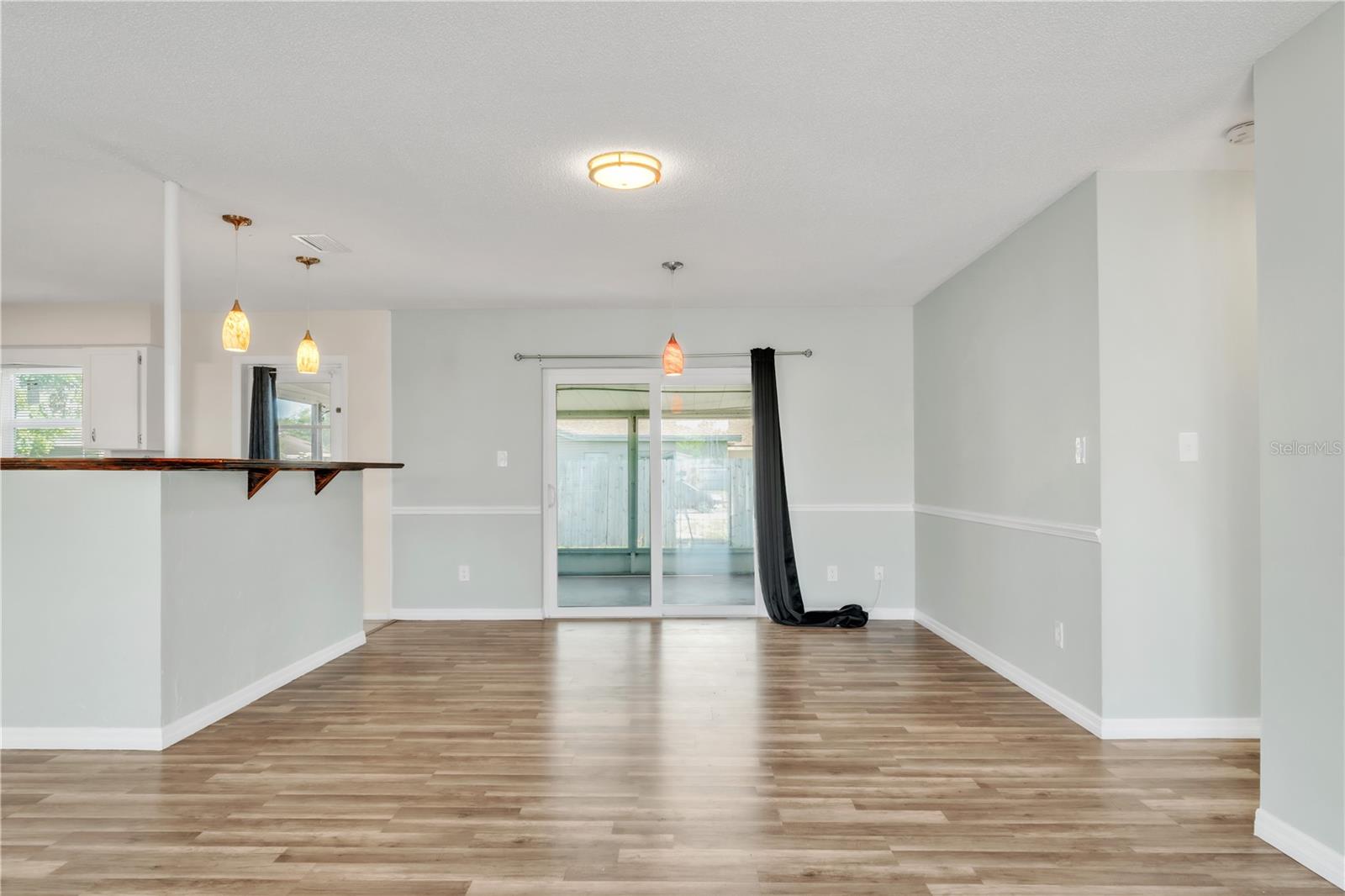 2705 20TH AVENUE DR W, BRADENTON, FL, 34205