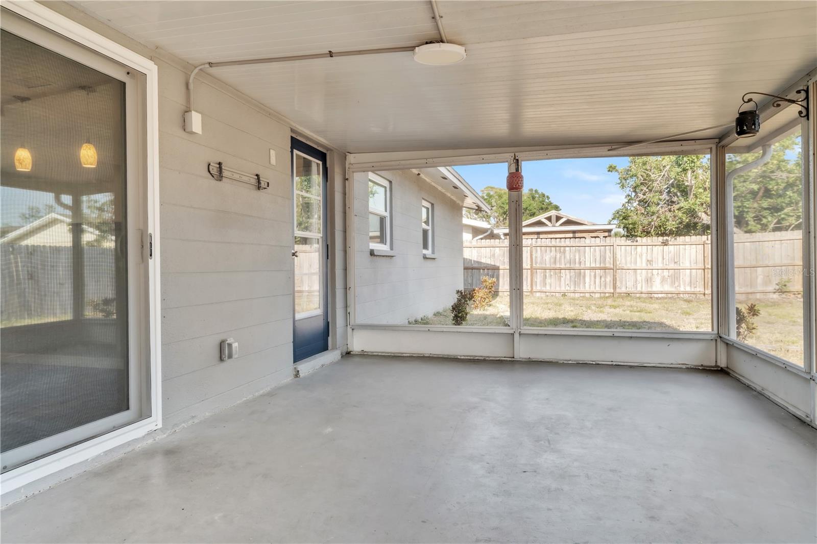 2705 20TH AVENUE DR W, BRADENTON, FL, 34205