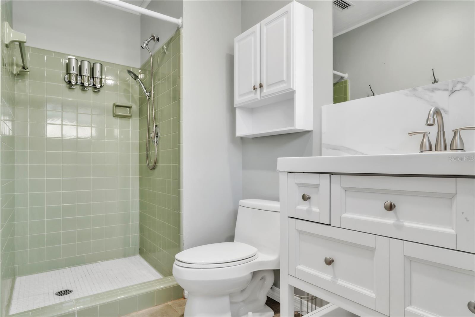 2705 20TH AVENUE DR W, BRADENTON, FL, 34205