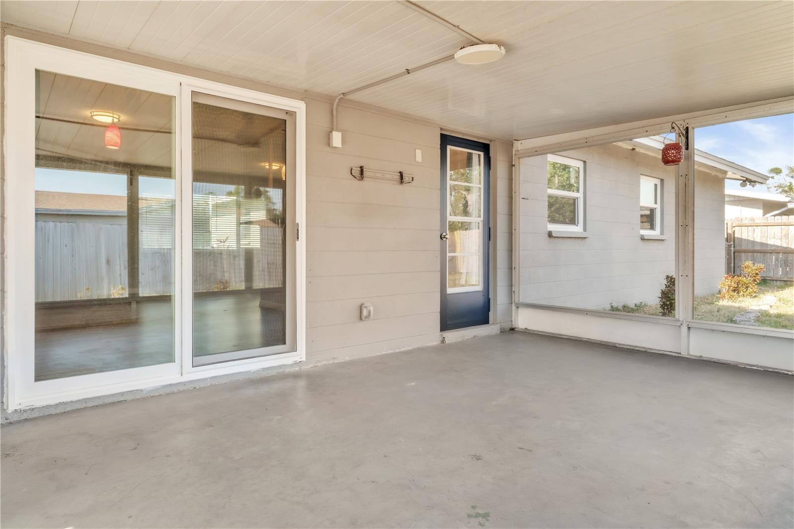 2705 20TH AVENUE DR W, BRADENTON, FL, 34205