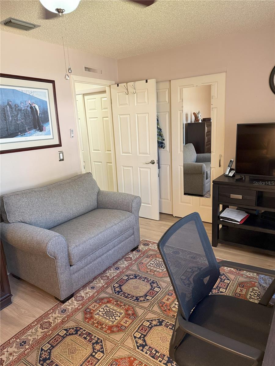 9117 41ST WAY N #5, PINELLAS PARK, FL, 33782