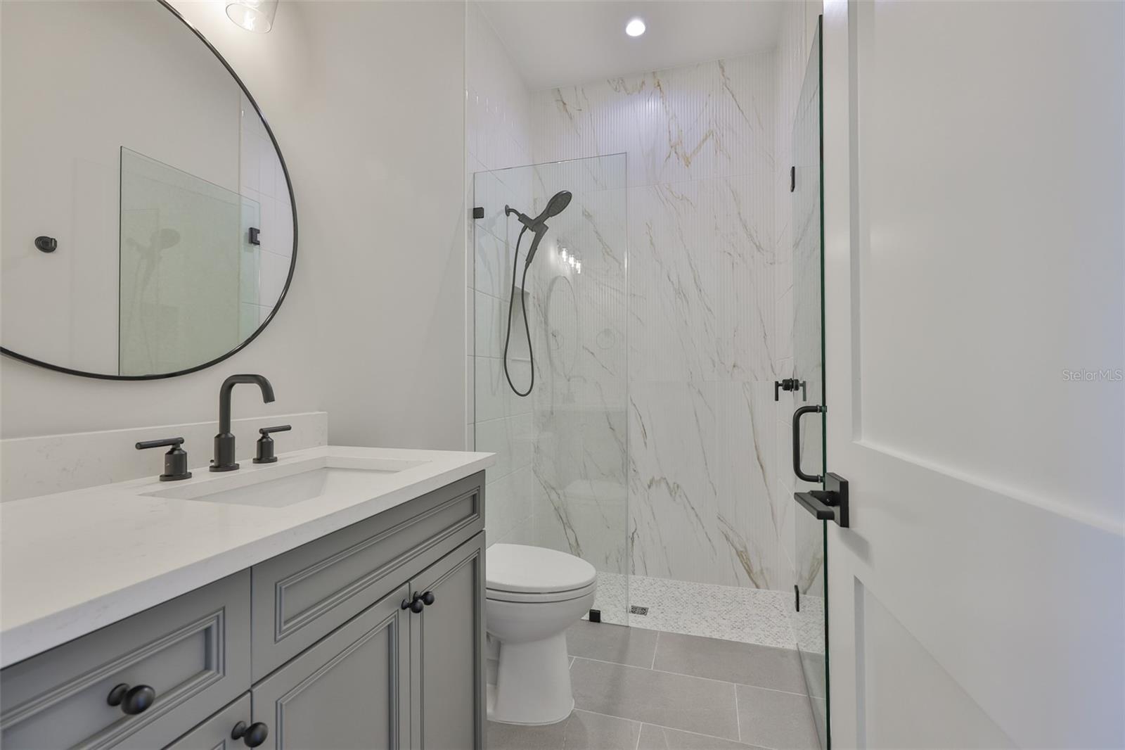 TB8378803 Property Photo