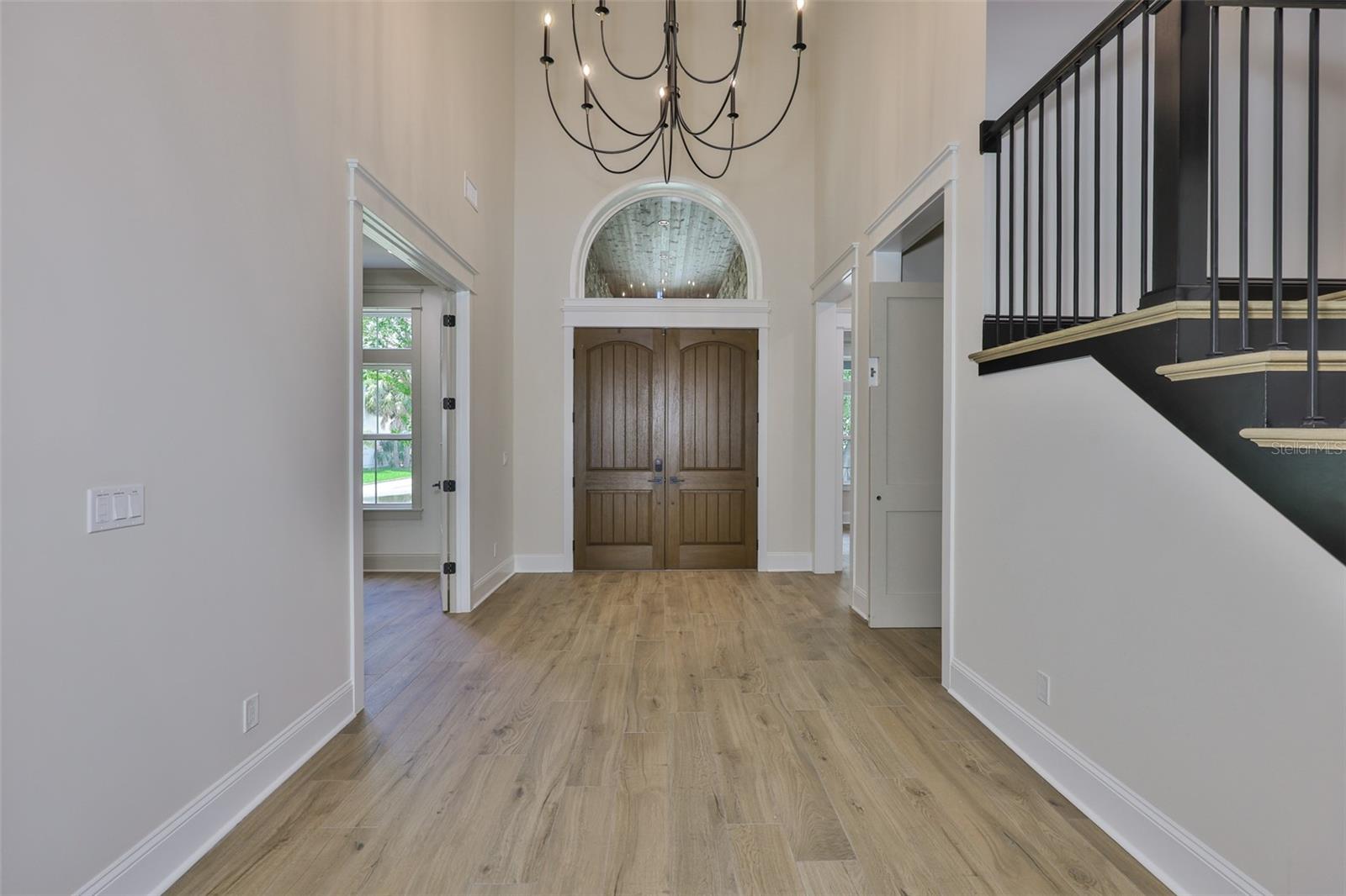 TB8378803 Property Photo