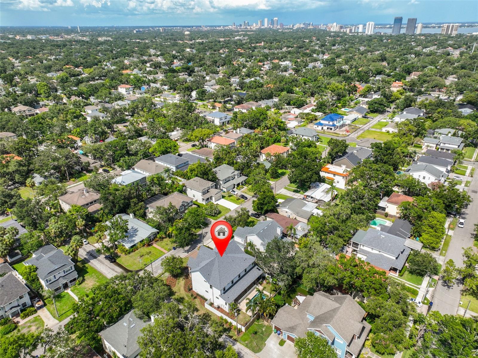 TB8378803 Property Photo