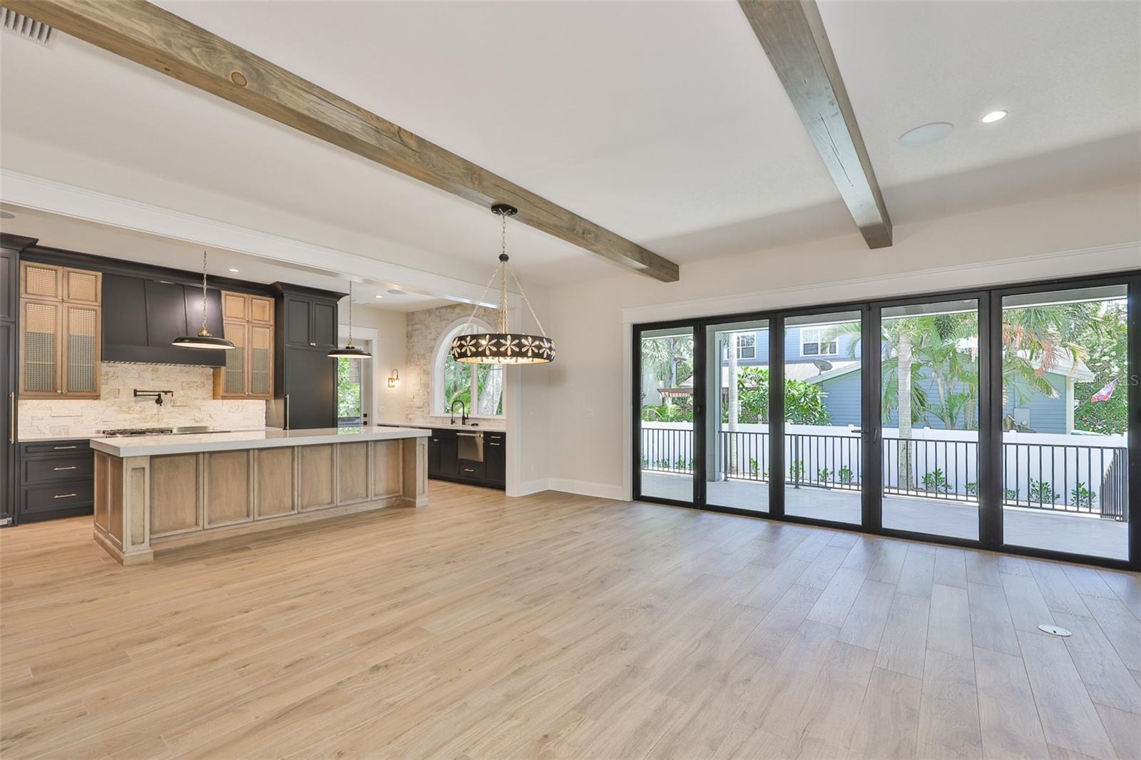 TB8378803 Property Photo