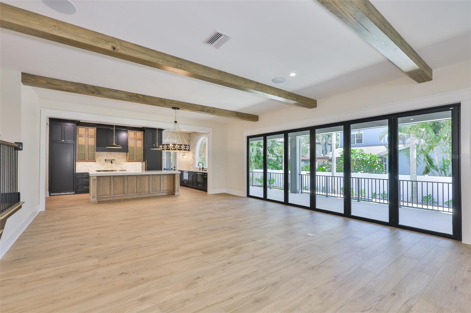 TB8378803 Property Photo