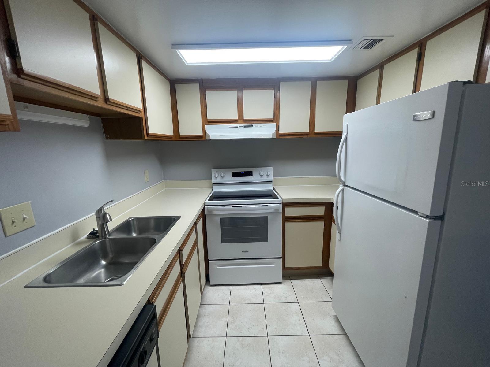 4117 S SEMORAN BLVD #7, ORLANDO, FL, 32822