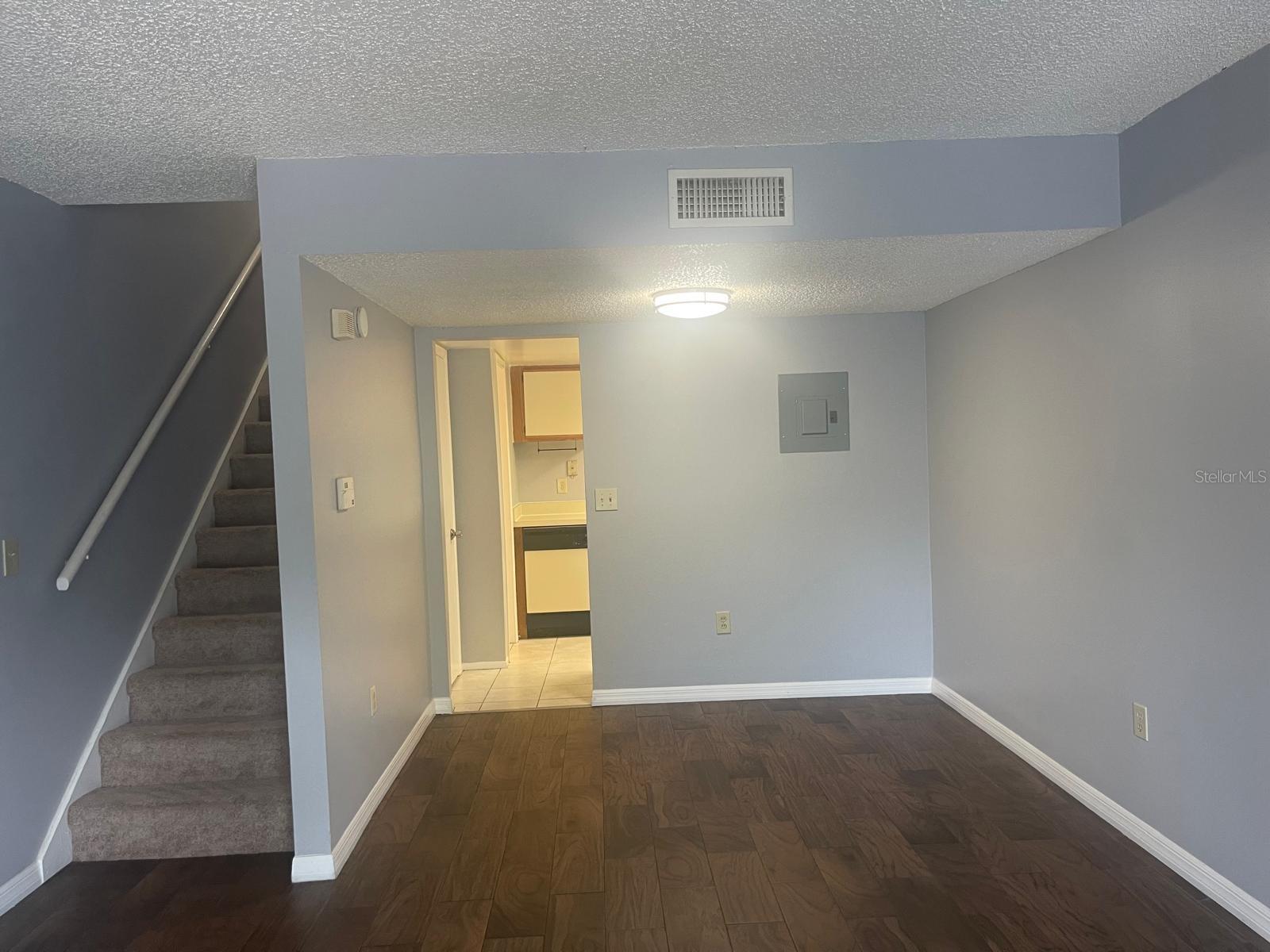 4117 S SEMORAN BLVD #7, ORLANDO, FL, 32822