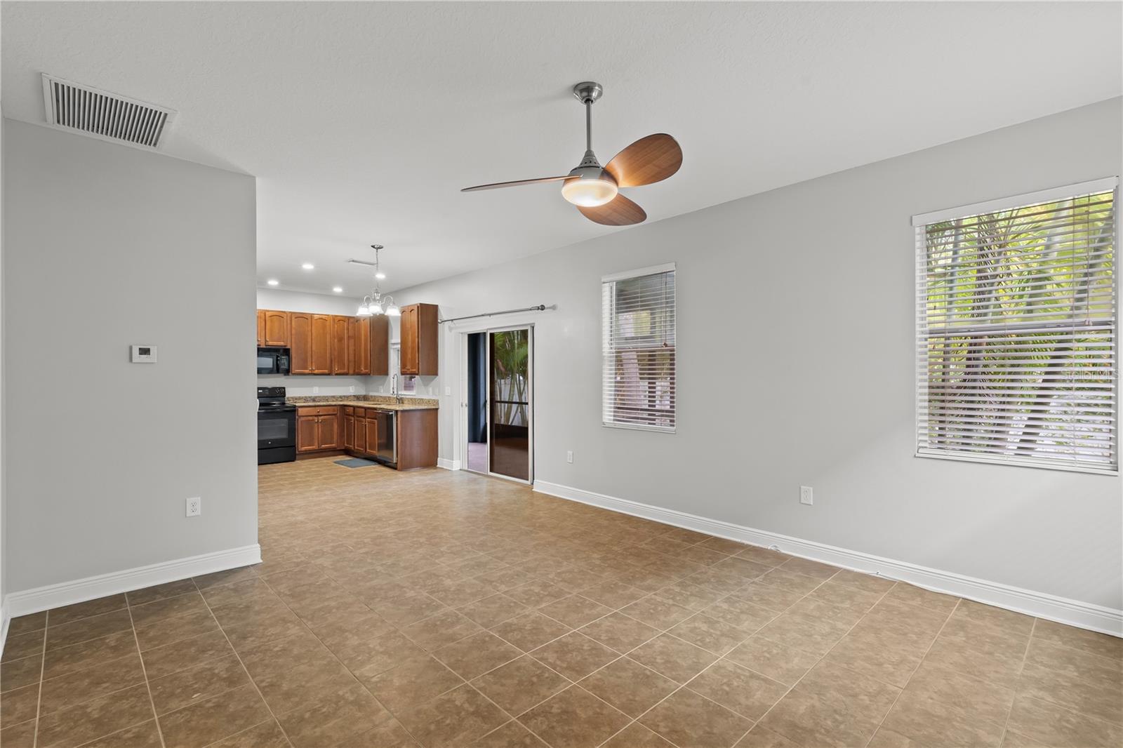 7513 S SPARKMAN ST, TAMPA, FL, 33616