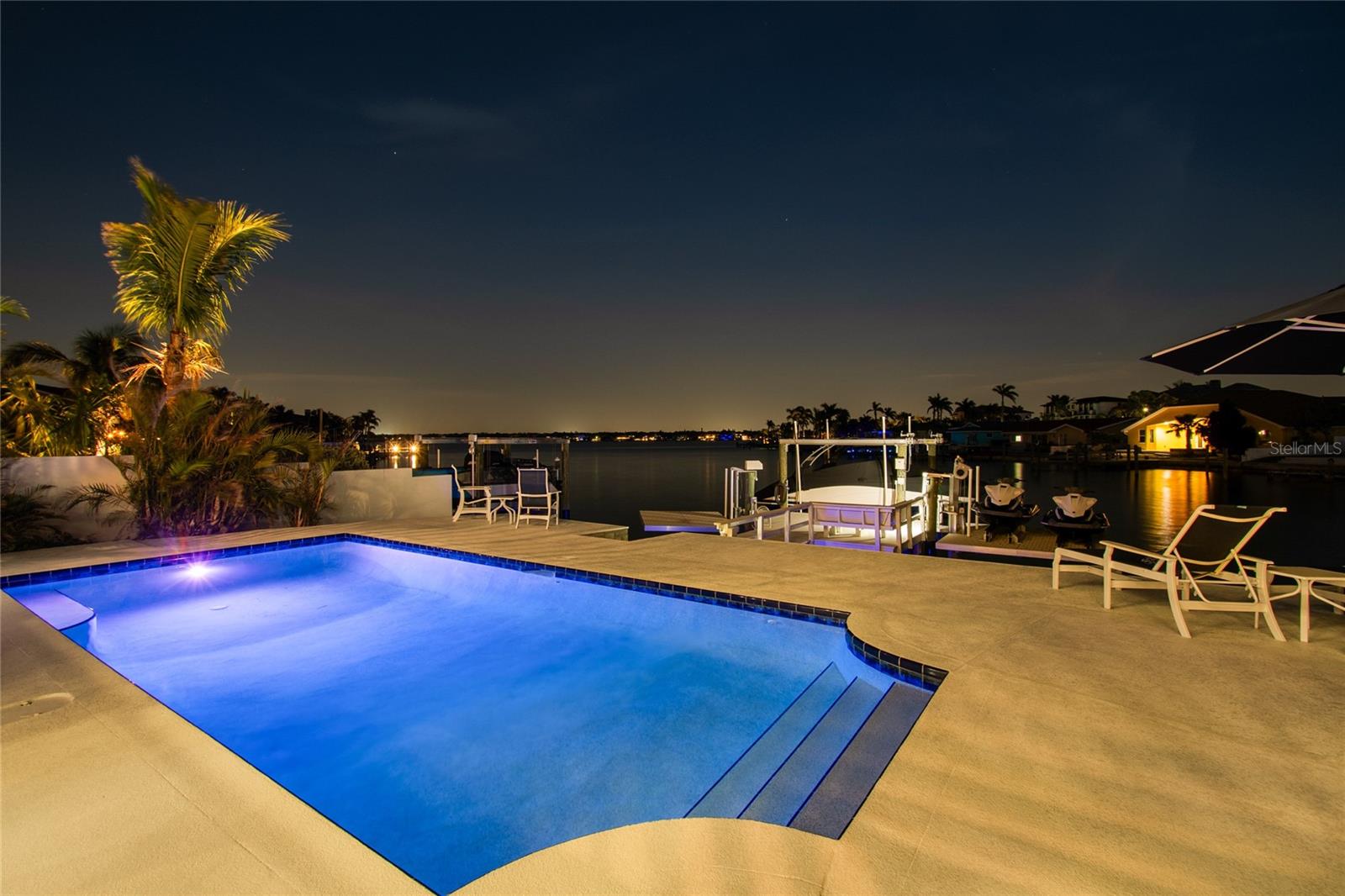 2233 DONATO DR, BELLEAIR BEACH, FL, 33786